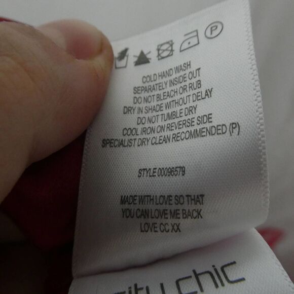 City Chic Strapless Lace Inset Fit & Flare Dress Satin Pockets Red Plus Size - Picture 11 of 12